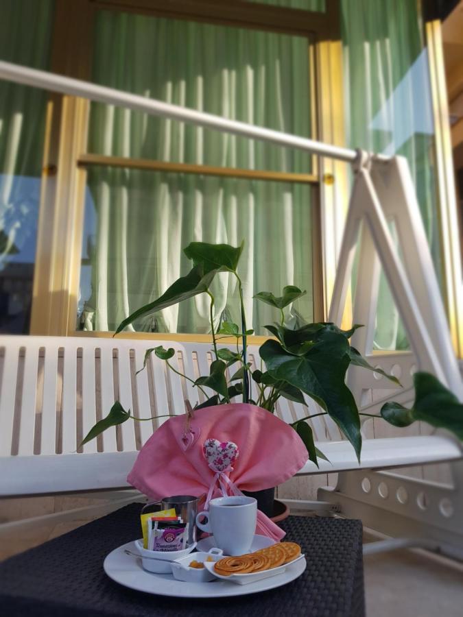 Hotel Romantica Rimini Eksteriør bilde