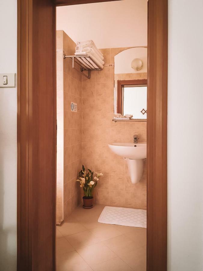 Hotel Romantica Rimini Eksteriør bilde