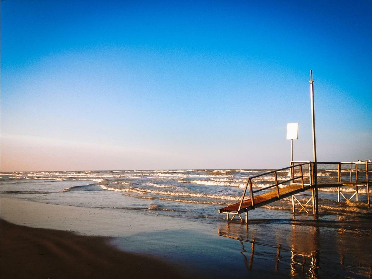Hotel Romantica Rimini Eksteriør bilde